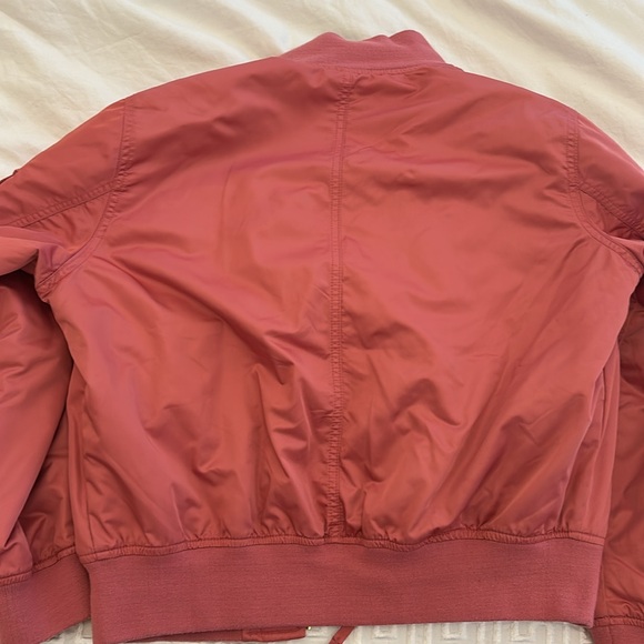 Gap pink bomber jacket - Picture 2 of 4